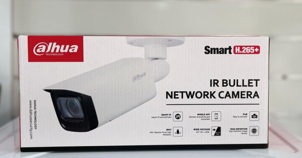 CAMARA IP 2MP CON MOTOR ZOOM 5X DH-IPC-HFW2231T-ZS-S2